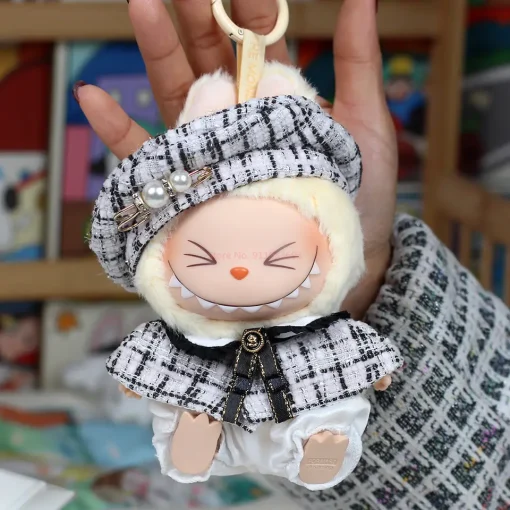 17cm Labubu Doll Clothes Advanced luxury design Skirt Cloak Set Heartbeat Macaron Labubu Doll Clothes Changing Light Cape Dress